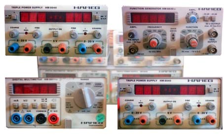 HM Module - l.o. Triple Power Supply HM 8040 | r.o. Function Generator HM 8030-2 | l.u. Digital Multimeter HM 8011-3 | r.u. Triple Power Supply HM 8040